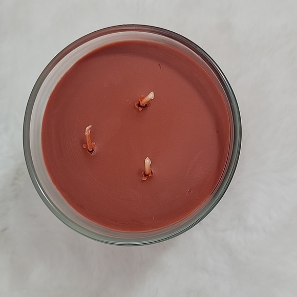 Place & Time Cranberry Apple 3 Wick Candle - Picture 4 of 5